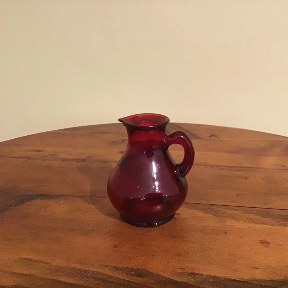 Avon 1970’s Vintage Strawberry Bath Foam Bottle(Empty) - Picture 2 of 4